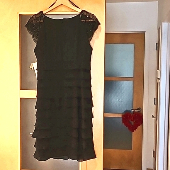 🖤 Black Evening Dress - Picture 3 of 10